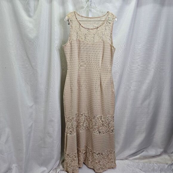 Candalite Cream Ribbed and Lace Sleeveless Cocktail Dress Size Large - Picture 1 of 9
